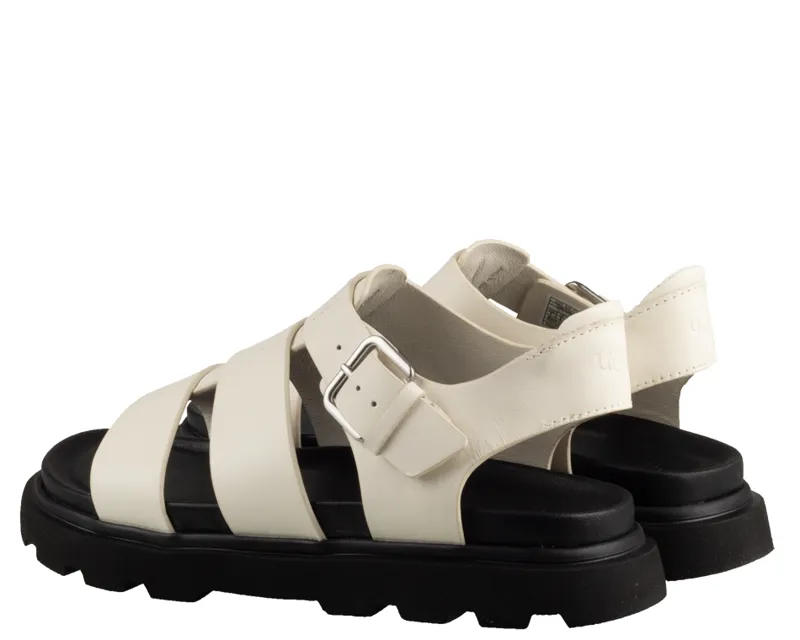 UGG Capitelle Strap Sandalen