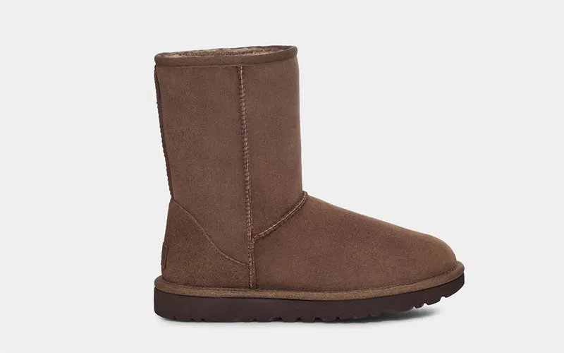UGG® Classic Short II  Laarzen Burnt Cedar